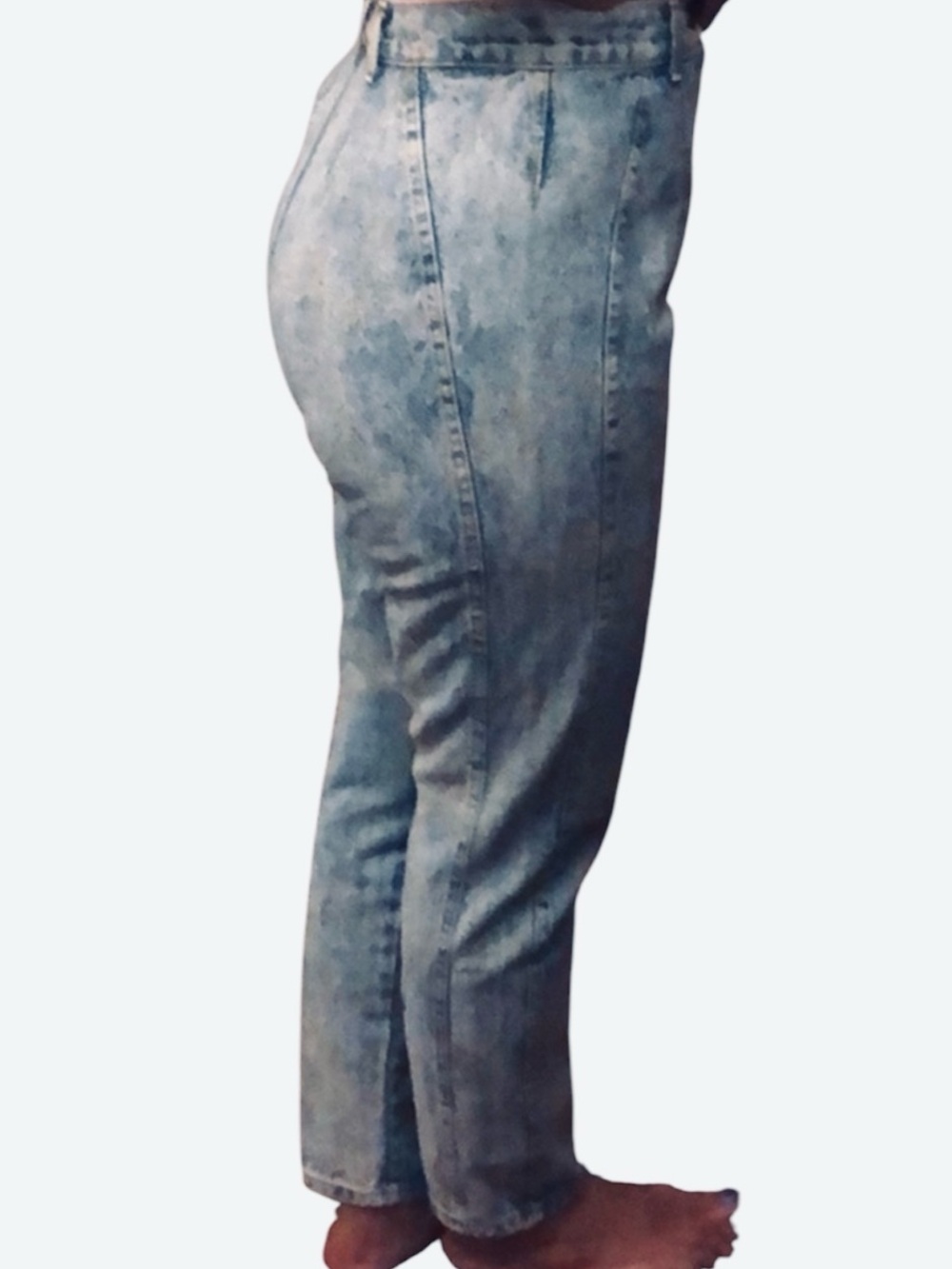 Vintage Chic High-Waist Acid Wash Mom Jeans -